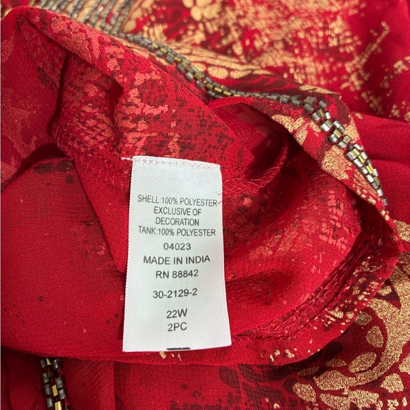 Roaman’s Red and Gold Paisley Top Size 22W NEW - Picture 11 of 12